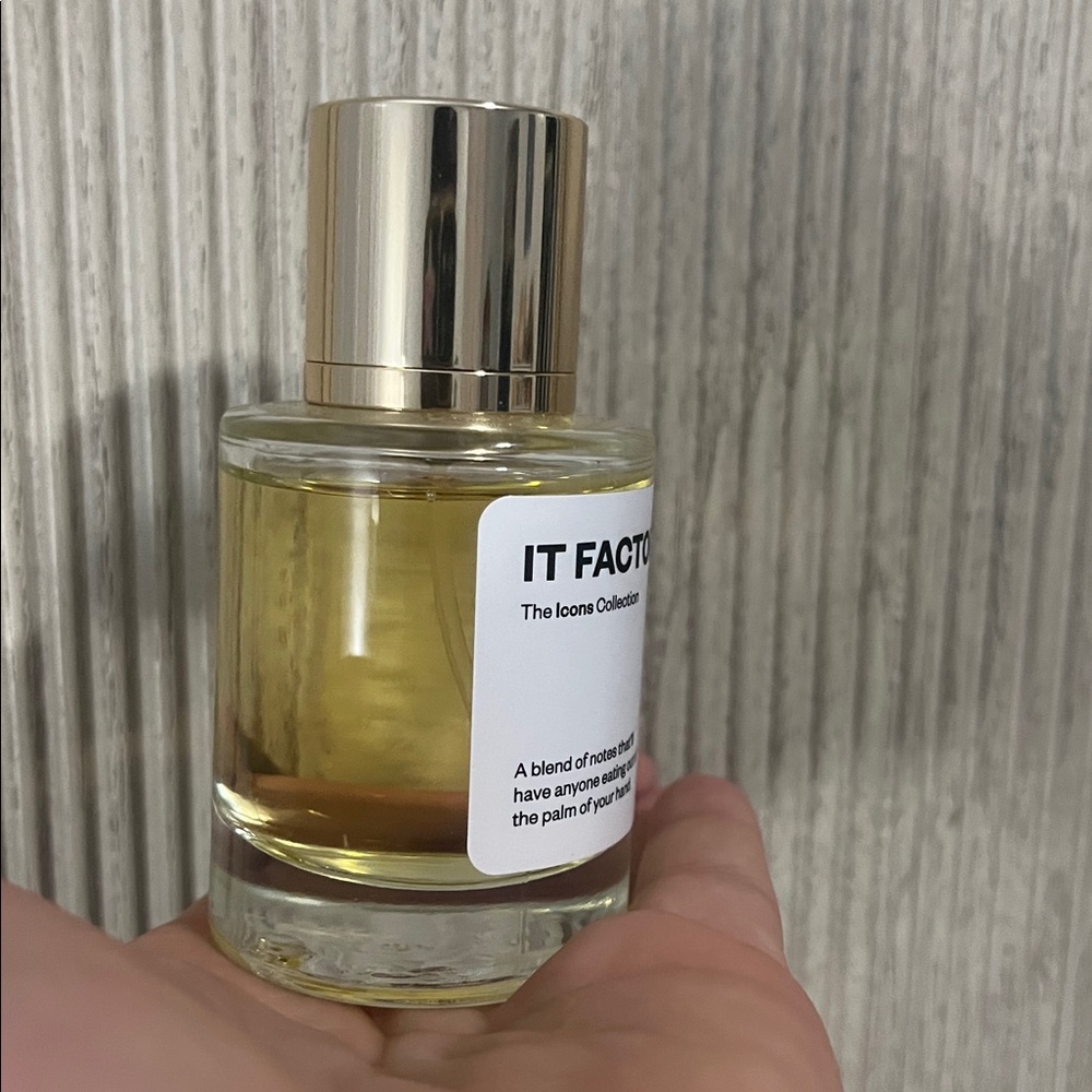 Dossier ‘It Factor’ Perfume 50mL - Picture 4 of 4